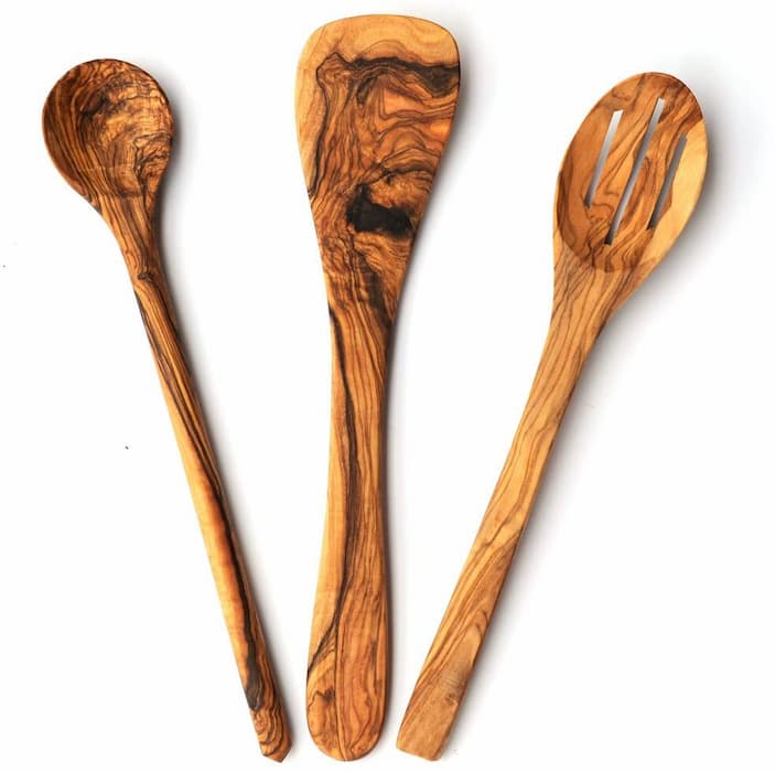 utensilios de cocina de madera de olivo