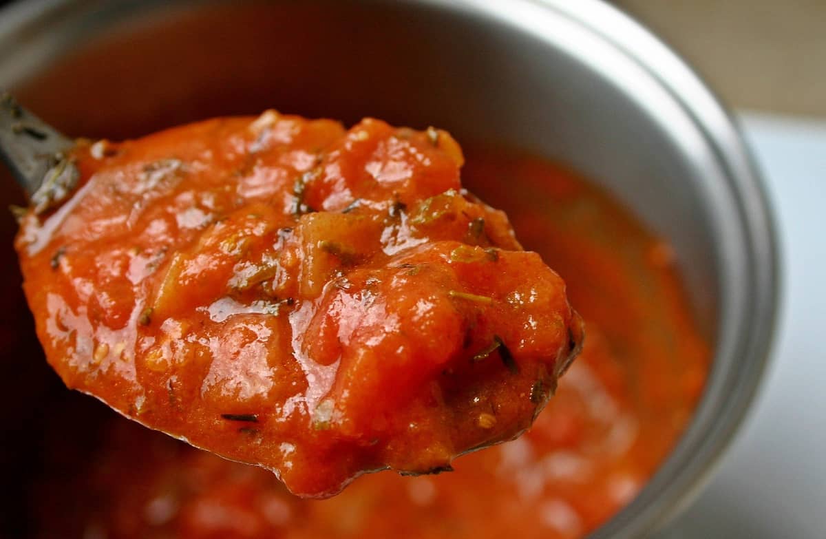 como hacer salsa de tomate casera para lasaña